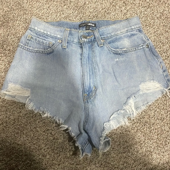 Fashion Nova Pants - Fashion Nova denim high rise cut off shorts